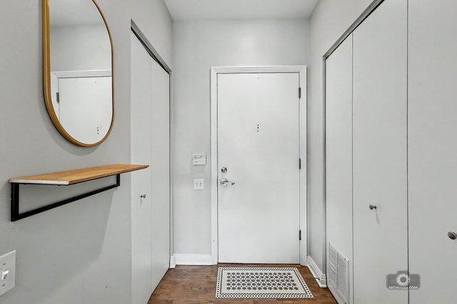 859 W ERIE Street 303, Chicago, IL 60642