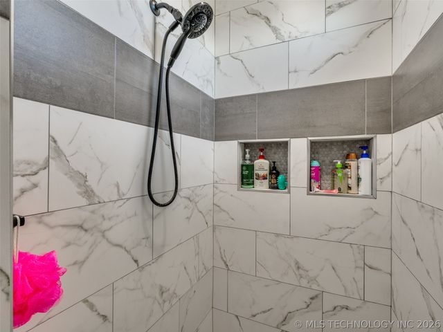 40851 N 3970 Road, Collinsville, OK 74070