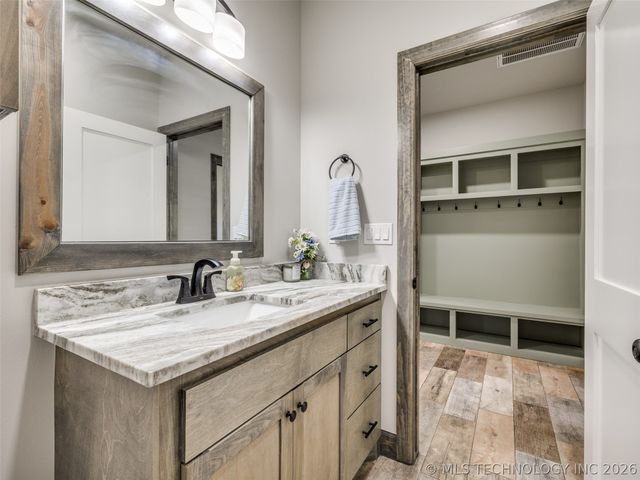40851 N 3970 Road, Collinsville, OK 74070