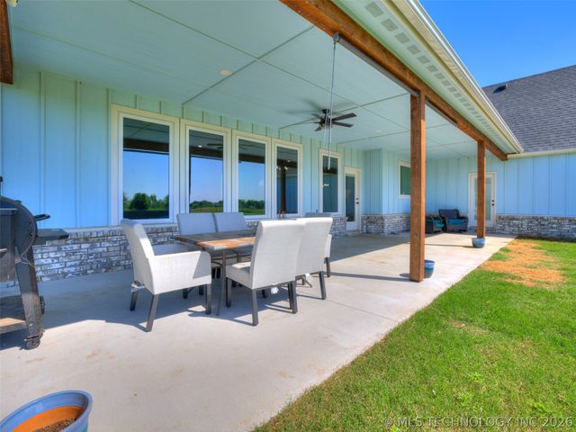 40851 N 3970 Road, Collinsville, OK 74070
