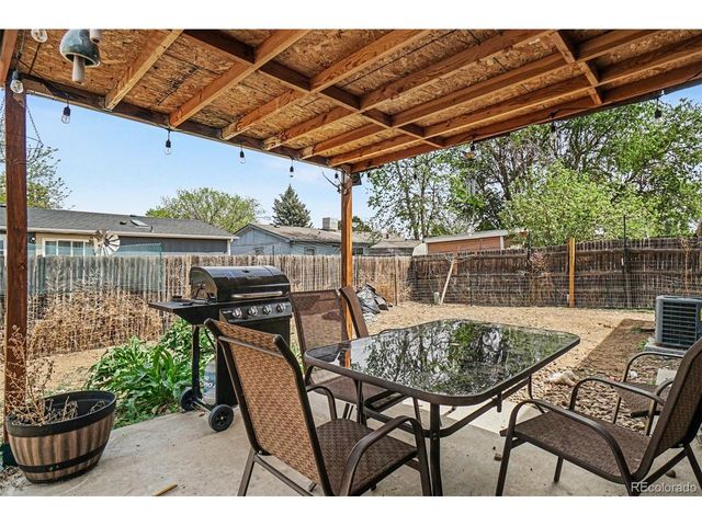 1101 Lantern Dr, Fort Lupton, CO 80621