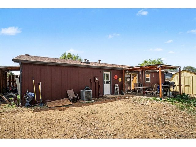 1101 Lantern Dr, Fort Lupton, CO 80621
