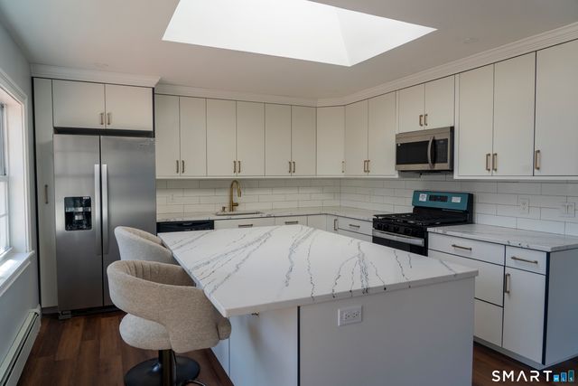 430 Albert Avenue, Stratford, CT 06614