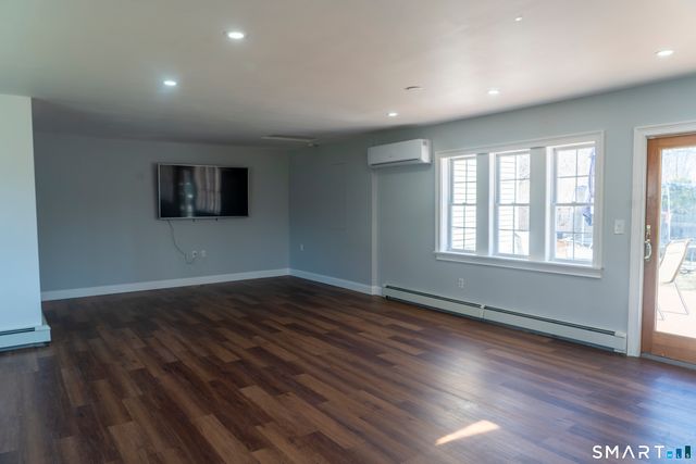 430 Albert Avenue, Stratford, CT 06614