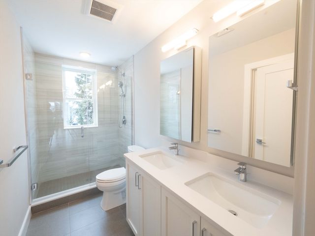 142 Coolidge Street 1, Brookline, MA 02446