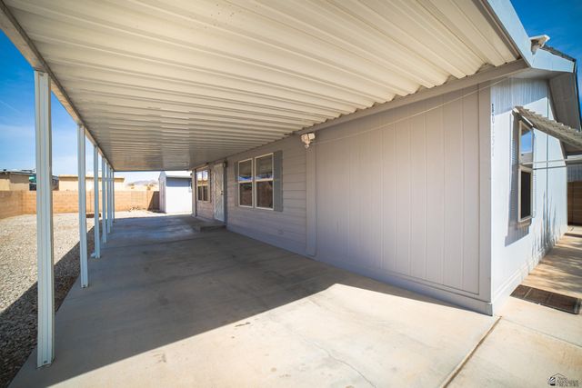 10157 S Monsoon Ave, Yuma, AZ 85365