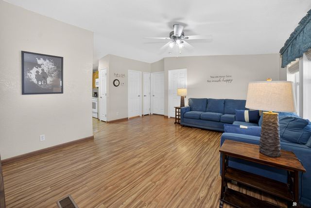 10157 S Monsoon Ave, Yuma, AZ 85365