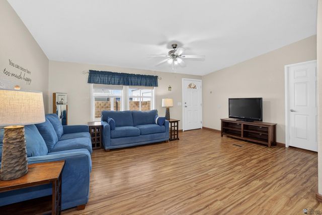 10157 S Monsoon Ave, Yuma, AZ 85365