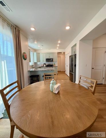 2325 W 860 S, Rexburg, ID 83440