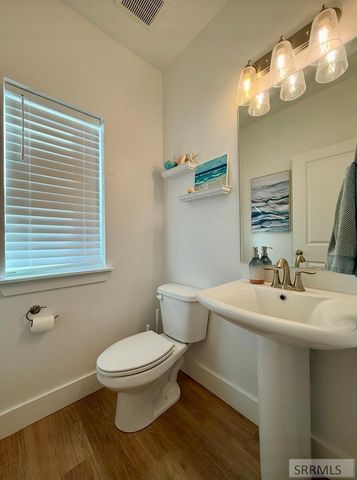 2325 W 860 S, Rexburg, ID 83440