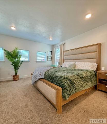 2325 W 860 S, Rexburg, ID 83440