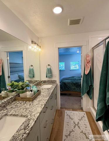 2325 W 860 S, Rexburg, ID 83440