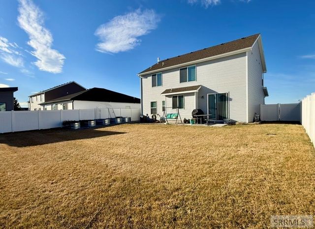 2325 W 860 S, Rexburg, ID 83440