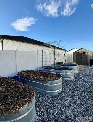 2325 W 860 S, Rexburg, ID 83440