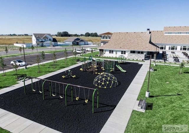 2325 W 860 S, Rexburg, ID 83440