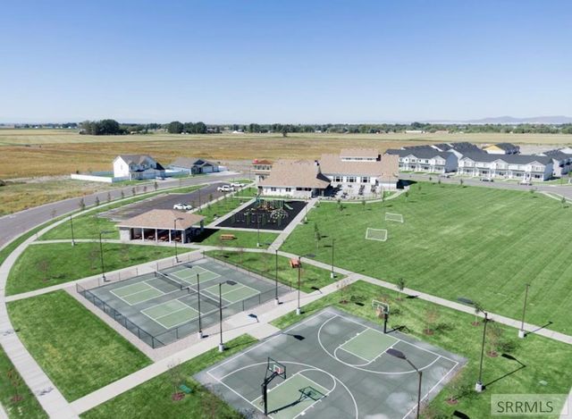 2325 W 860 S, Rexburg, ID 83440