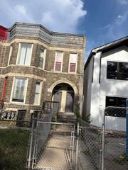 7230 S Wentworth Avenue, Chicago, IL 60621
