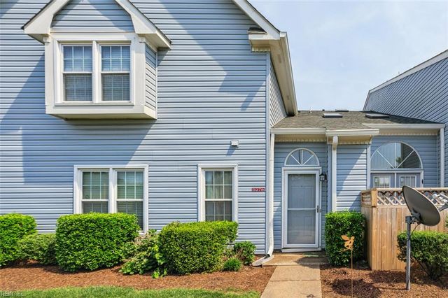 5278 Lake Victoria ARCH, Virginia Beach, VA 23464