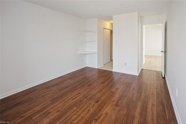 5278 Lake Victoria ARCH, Virginia Beach, VA 23464