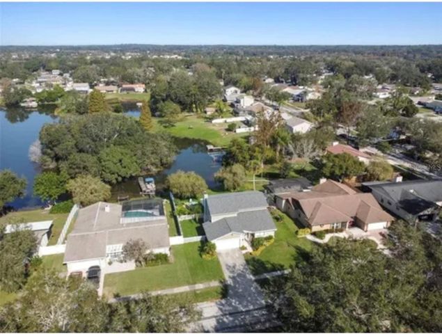 1326 CORNER OAKS DRIVE, Brandon, FL 33510