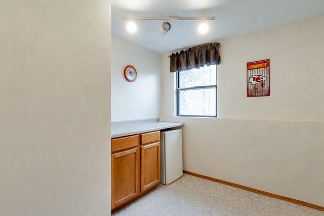 3540 N Cameron St, Wichita, KS 67226