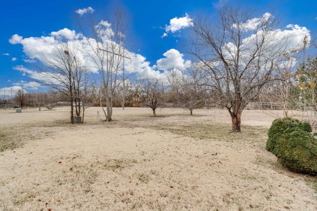 3540 N Cameron St, Wichita, KS 67226