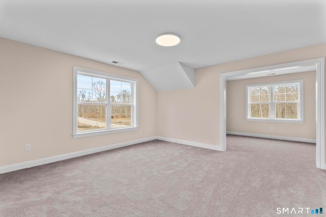 6 Twin Valley Road, East Lyme, CT 06333
