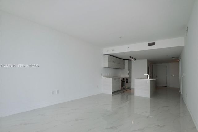 650 NE 32 1906, Miami, FL 33137