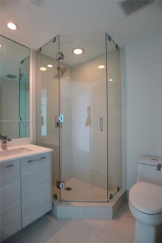 650 NE 32 1906, Miami, FL 33137