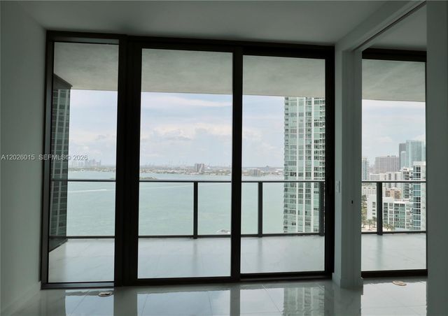 650 NE 32 1906, Miami, FL 33137