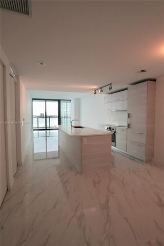 650 NE 32 1906, Miami, FL 33137