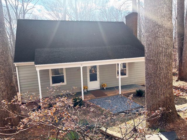 447 Matohe Road, Monroe, VA 24574