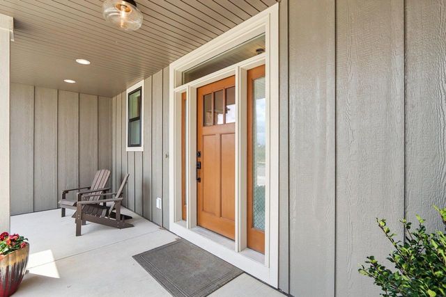 654 Rustic Rise Way, Verona, WI 53593