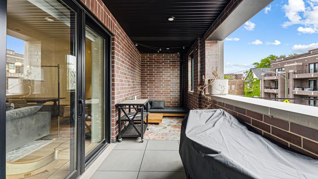 3125 N Clybourn Avenue 2N, Chicago, IL 60618