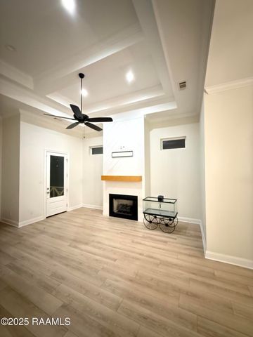 200 Windmill Palm Lane, Youngsville, LA 70592