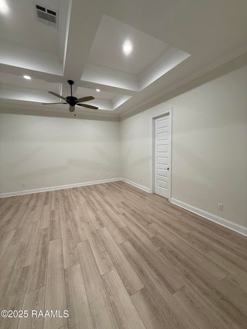 200 Windmill Palm Lane, Youngsville, LA 70592