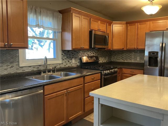 1850 Merle Road, Salem, OH 44460