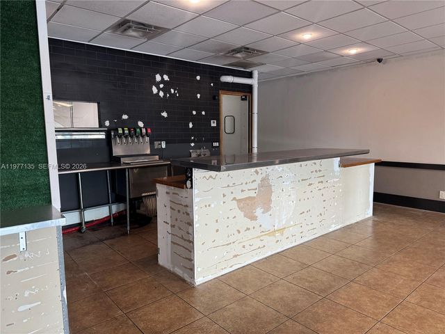 1920 Tyler St, Hollywood, FL 33020