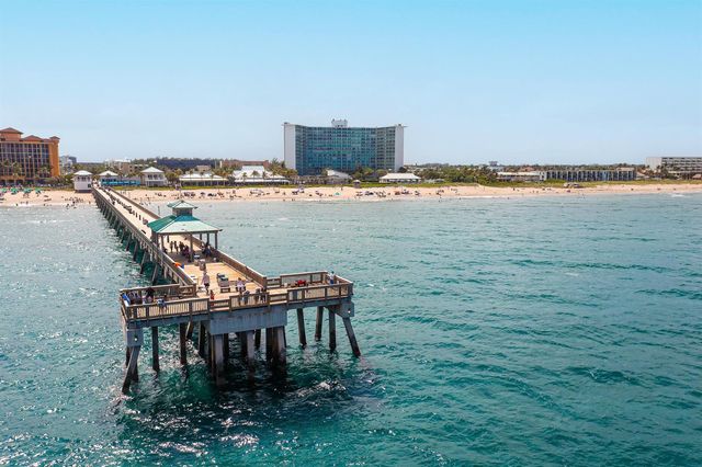 1155 Hillsboro Mile 602, Hillsboro Beach, FL 33062