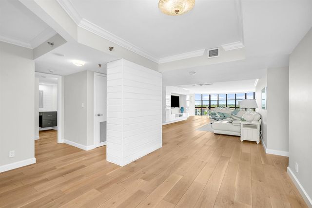 1155 Hillsboro Mile 602, Hillsboro Beach, FL 33062