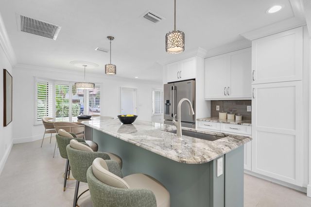 2600 NE 43rd Street, Lighthouse Point, FL 33064