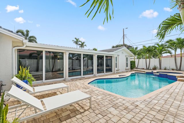 2600 NE 43rd Street, Lighthouse Point, FL 33064