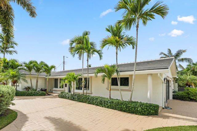 2600 NE 43rd Street, Lighthouse Point, FL 33064