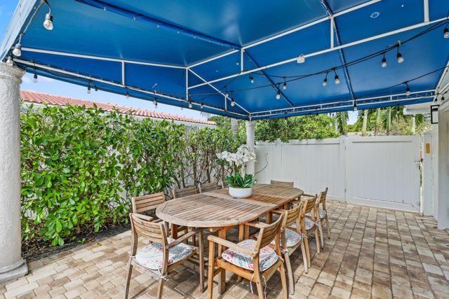 2600 NE 43rd Street, Lighthouse Point, FL 33064