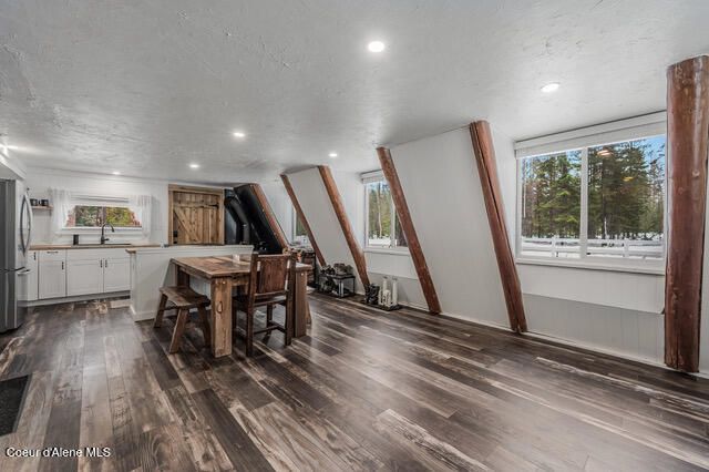 475 DRY CREEK RD, Clark Fork, ID 83811