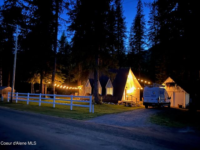 475 DRY CREEK RD, Clark Fork, ID 83811