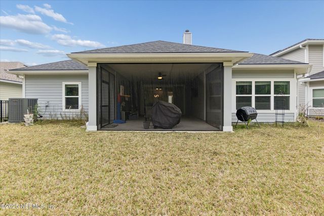 75470 SUNBERRY Drive, Yulee, FL 32097