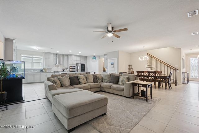 75470 SUNBERRY Drive, Yulee, FL 32097