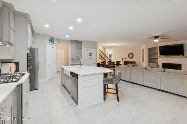 75470 SUNBERRY Drive, Yulee, FL 32097