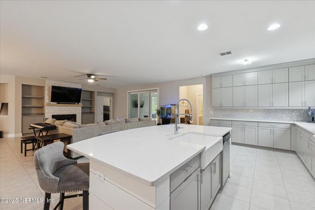 75470 SUNBERRY Drive, Yulee, FL 32097